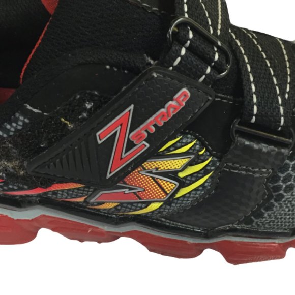 Sketchers Air Boys Size 2 Sneakers - Picture 3 of 8